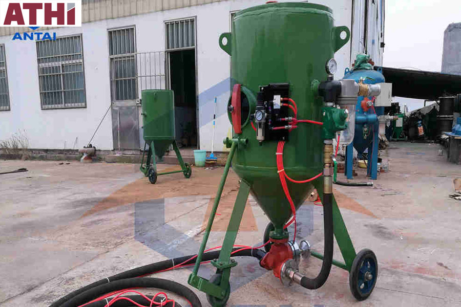 Portable Sand Blasting Machine